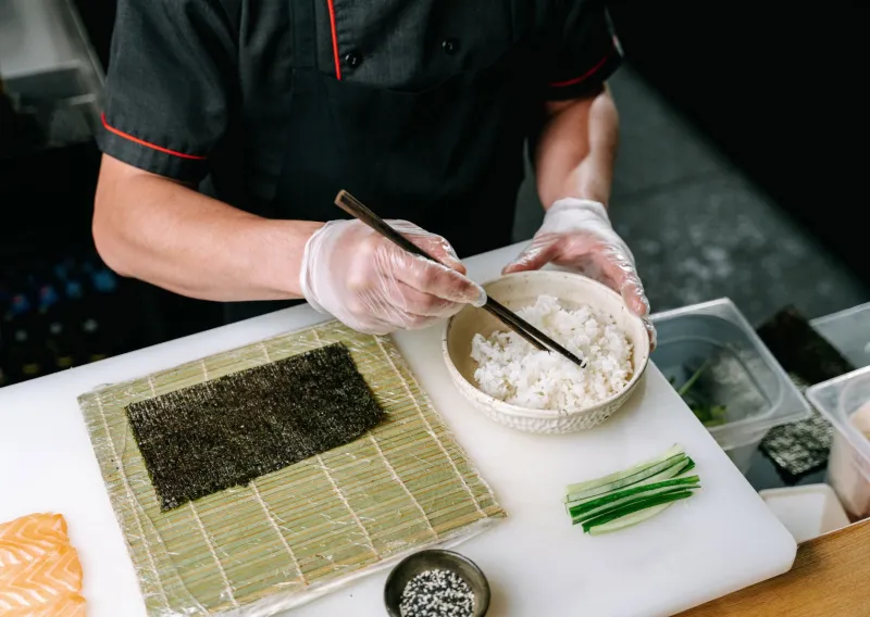 What Flows Beneath the Surface: How Water Shapes the Soul of Exceptional Sushi